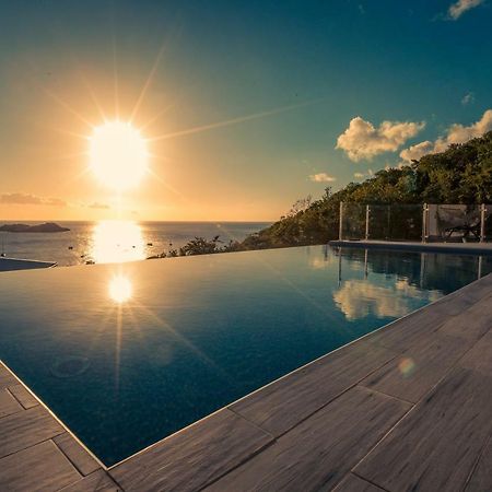 Sunset Palm - Villa Creole Avec Piscine Face Au Coucher De Soleil Et A La Reserve Cousteau Bouillante Exteriér fotografie