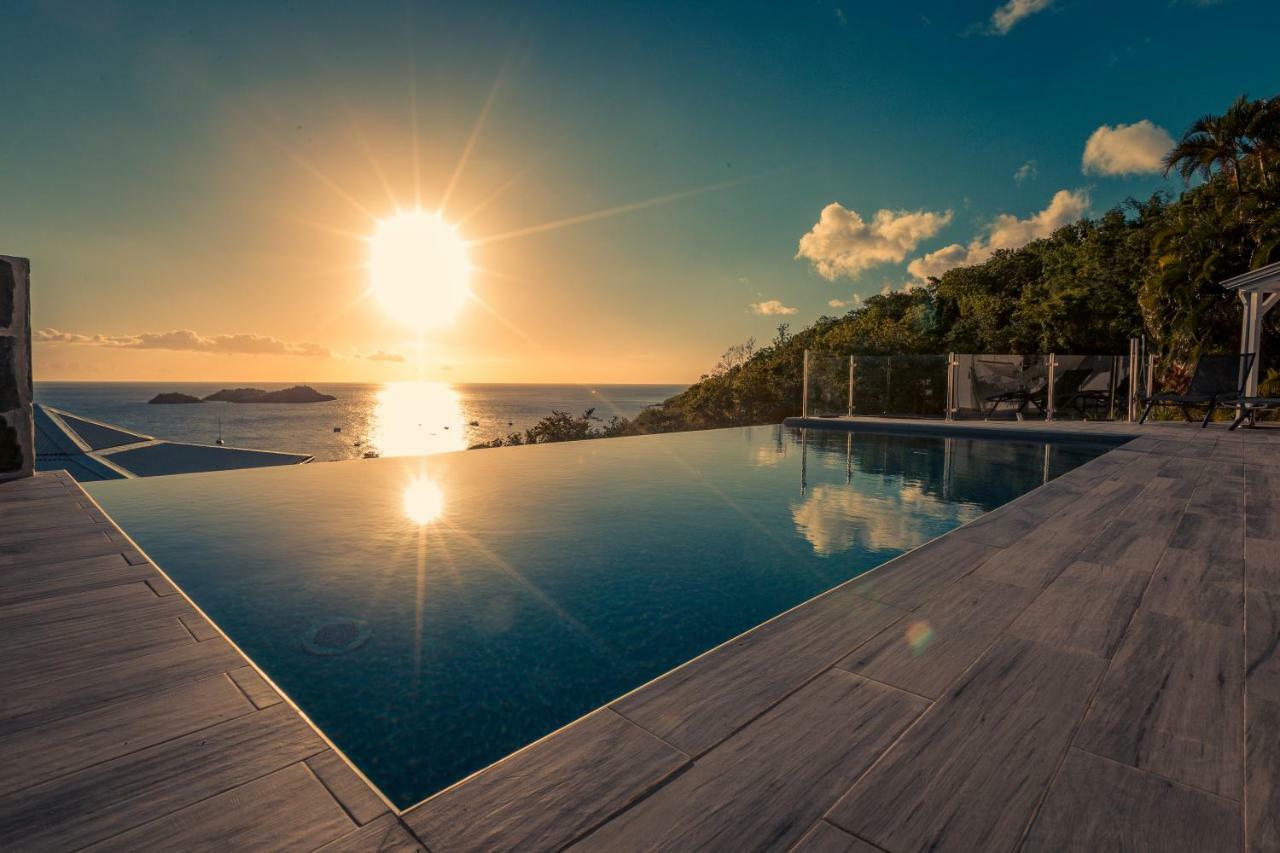 Sunset Palm - Villa Creole Avec Piscine Face Au Coucher De Soleil Et A La Reserve Cousteau Bouillante Exteriér fotografie